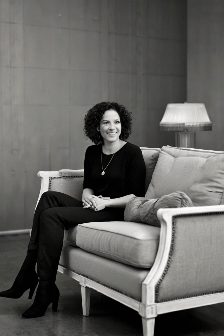 Gestalt Terapia: O foco no "aqui e agora" para mulheres ansiosas