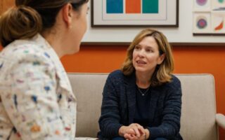 Como estabelecer metas em conjunto: Um guia prático para casais