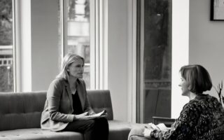 O Que Mandar na Primeira Mensagem