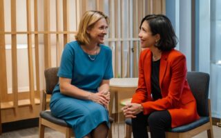 O consumo de álcool e drogas: como ter uma conversa preventiva real com os filhos