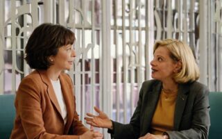 Por que é tão difícil fazer amigos na vida adulta?