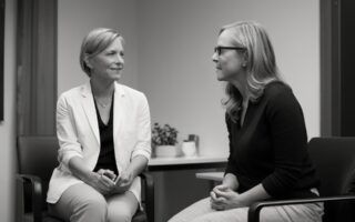 Como Reconstruir um Vínculo Quebrado Após Anos de Distância